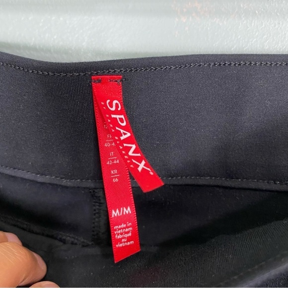 SPANX 20202 The Perfect Ankle Skinny Sz M - Picture 3 of 5
